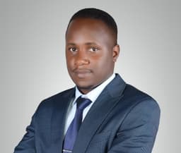 Atwiine Shane Warren